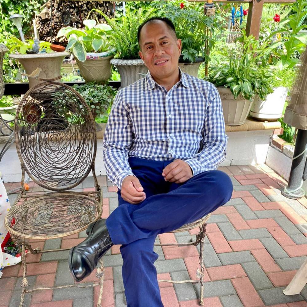 Meet your Posher, Iván